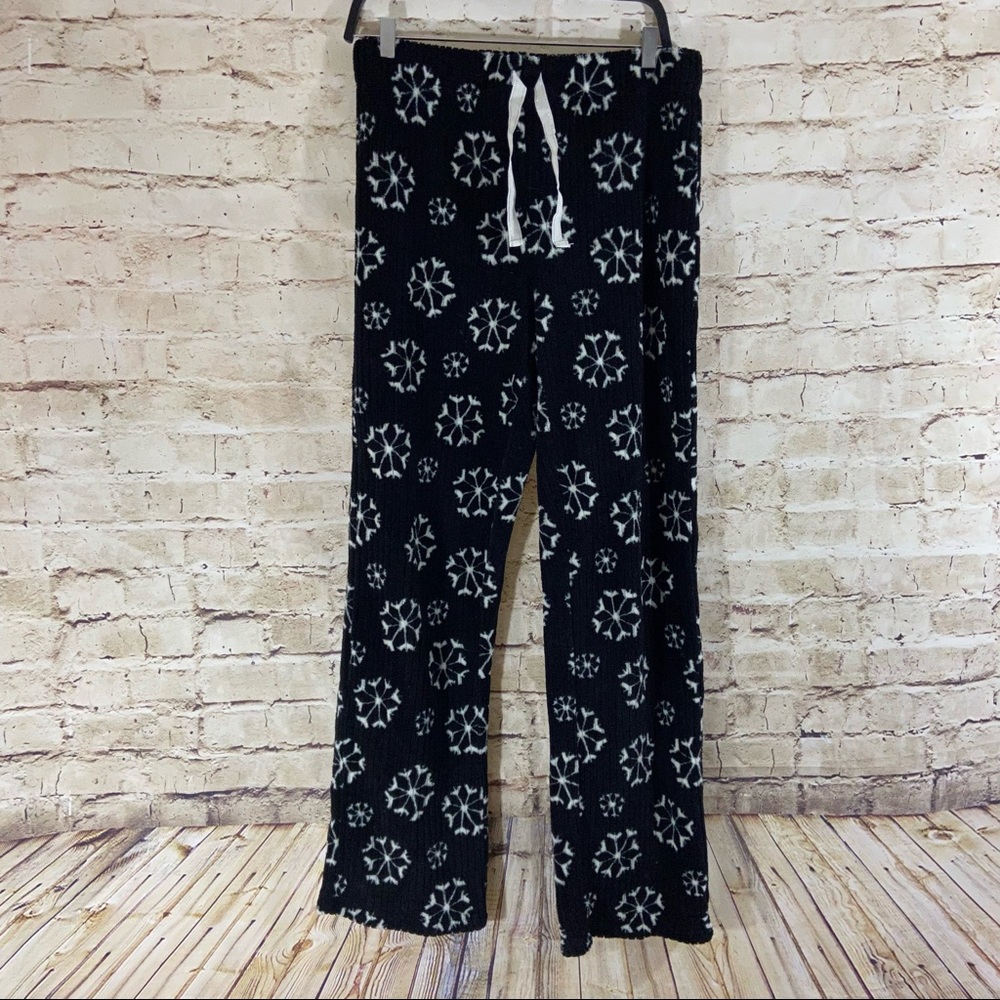 Faded glory black fleece snow flake pants size M
